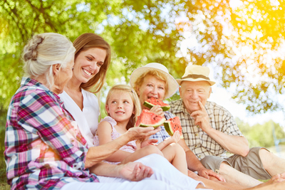 Wie ernährt man sich im Sommer am besten?